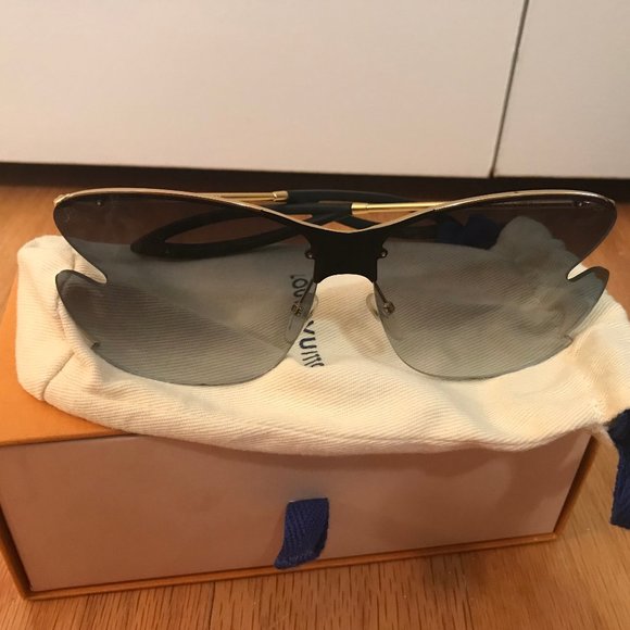 Louis Vuitton Accessories - Louis Vuitton Black and Gold Sunglasses